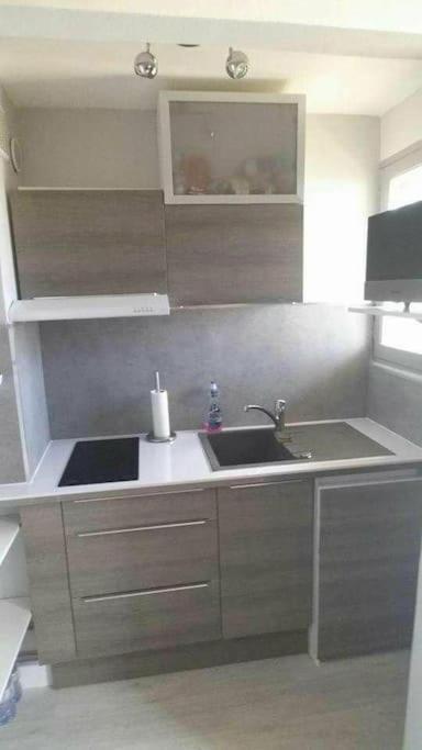 Studio 150M De La Plage La Seyne-sur-Mer Extérieur photo